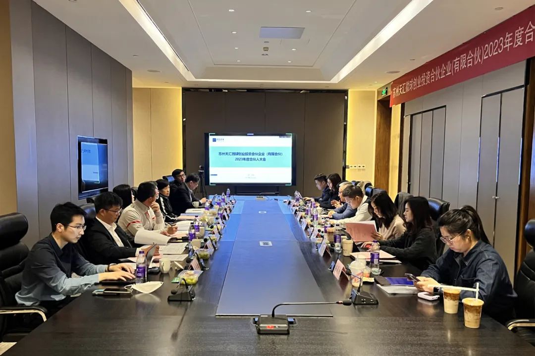 1712040203290082.jpg 581b940af851f239f74653bbc107a769.jpg